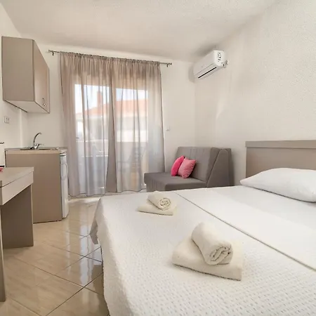 Hotel Apartments More