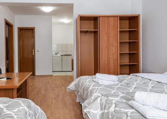 Hotel Apartments More Neum